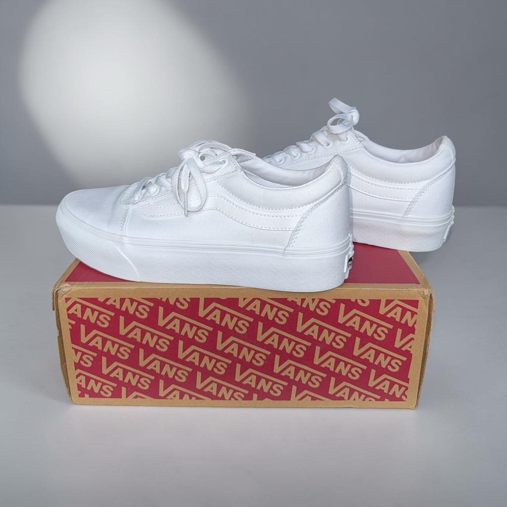 Vans Old Skool Stacked Platform Sneakers White Canvas Womens 9.5 Mens 8.0